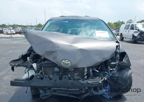 2012 Toyota Sienna Xle V6 8 Passenger из США, поврежденный, VIN 5TDYK3DC5CS244182